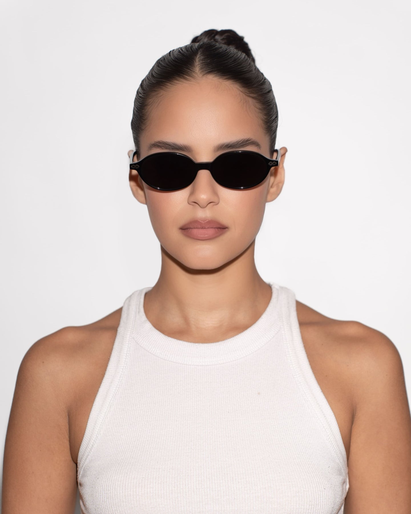 Exclusive Noor Black Women’s Sunglasses – Order Online in USA, UK, Canada & United Arab Emirates